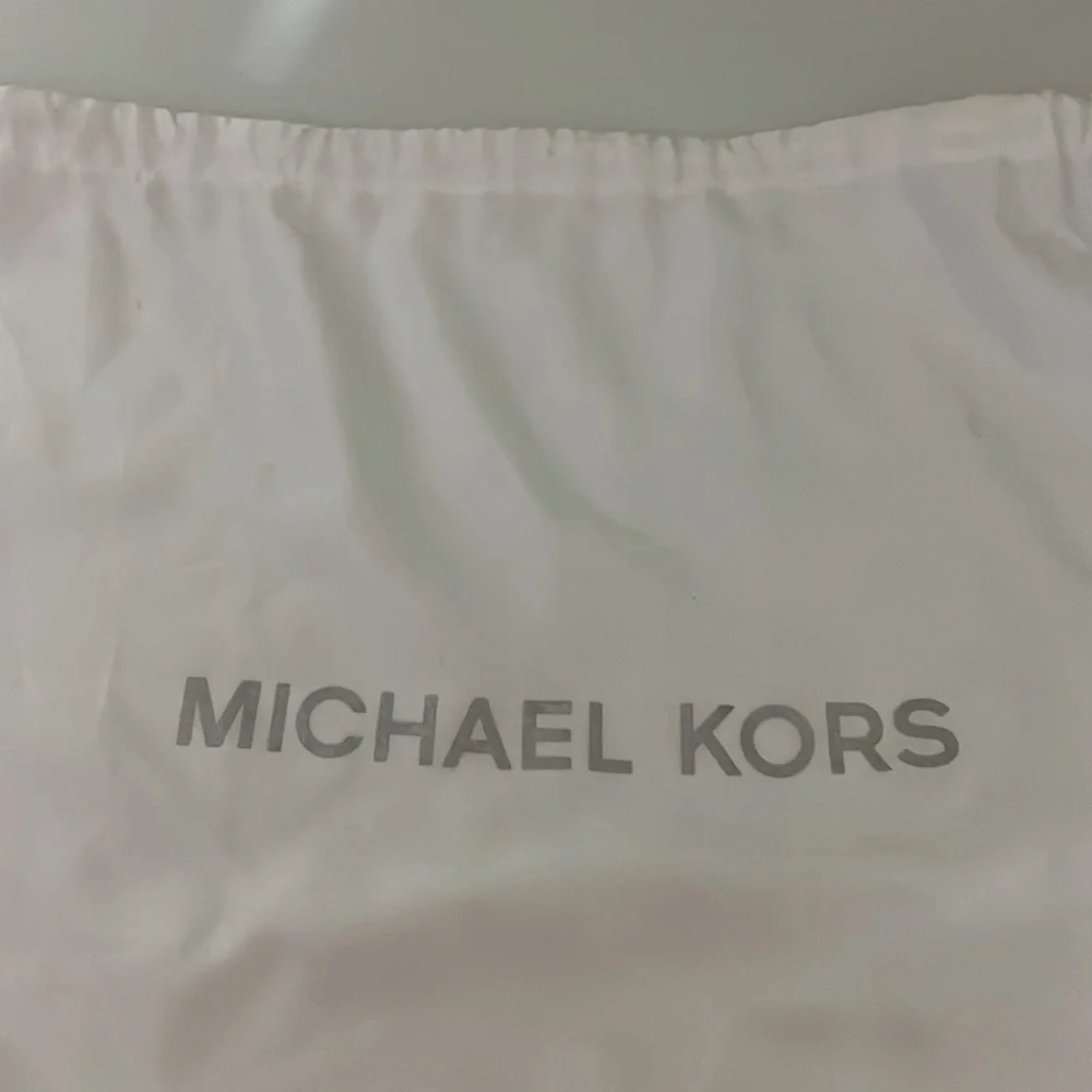 Michael Kors - Picture 6 of 6